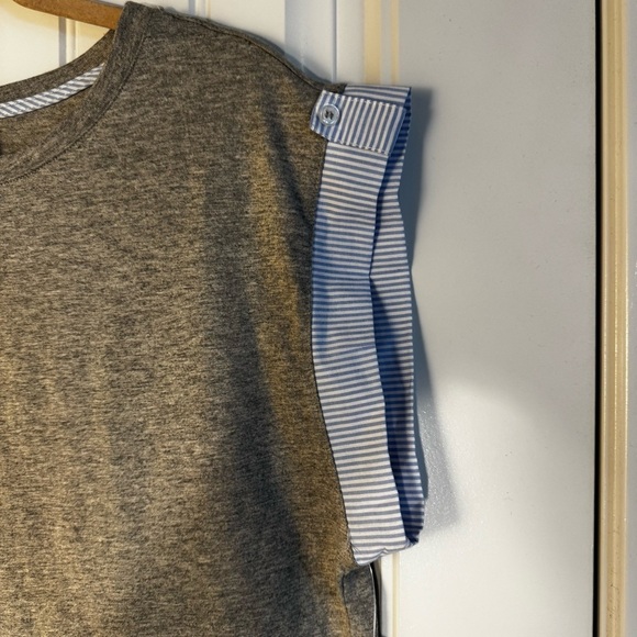 Tru Self Cropped T-shirt NWT - Picture 2 of 6